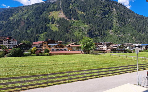 Wegscheider: Ciel, Nuage, Plante, Montagne, Jour, La Nature, Paysage Naturel, Arbre, Lot Terre, Bâtiment