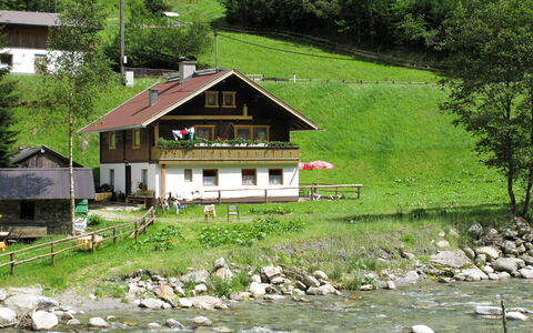 Farm Eben: Plante, Bâtiment, Ressources En Eau, L'Eau, La Nature, Paysage Naturel, Arbre, Maison, Fenêtre