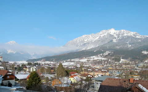 Reinbacher: Ciel, Montagne, Jour, Neige, Bâtiment, Fenêtre, Montagnes, Maison, Paysage Naturel, Pente