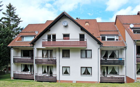 Waldoase: Maison, Propriété, Domicile, Bâtiment, Zone Résidentielle, Immobilier, Toit, Architecture, Biens, Façade