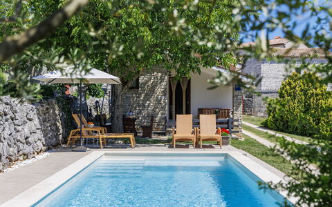 Tomazin: Bleu, Piscine, Recours, Composite, Dalle, Eco Hôtel, Loisir, Ombre, Chalet, Mobilier De Jardin