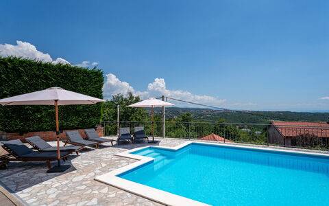 Villa Toni: Piscine, Bleu, Mobilier De Jardin, Recours, Composite, Parapluie, Eco Hôtel, Chaise, Balancelle, Ombre