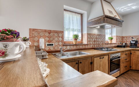 Villa Toni: Cuisine, Design Intérieur, Bois, Comptoir, Sol, Cabinetry, Plafond, Domicile, Pièce, Sol