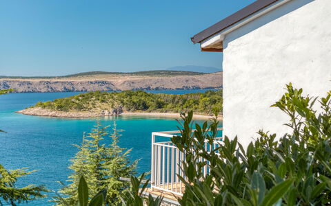Popara: Propriété, Maison, Bleu Azur, Mer, Immobilier, Baie, Vacances, Bâtiment, Arbre, Rive