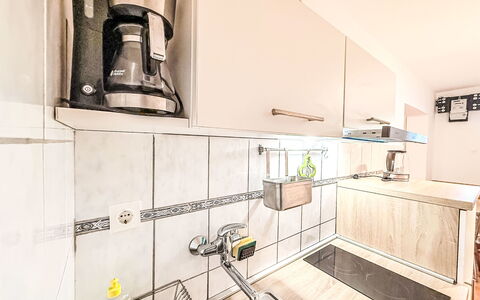 Gottwald: Appareil De Cuisine, Cuisine, Comptoir, Design Intérieur, Principaux Appliance, Cabinetry, Électroménager, Sol, Éclairage, Luminaire Plomberie
