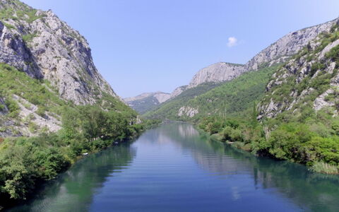 Sonja: Ressources En Eau, Plan D'Eau, La Nature, L'Eau, Montagnes Relief, Paysage Naturel, Rivière, Cours D'Eau, Fjord, Voie Navigable