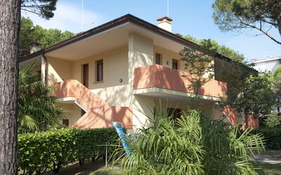 Bibione 741: Propriété, Maison, Immobilier, Domicile, Bâtiment, Zone Résidentielle, Villa, Chalet, Quartier, Architecture