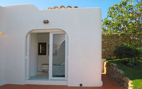 Hibiscus: Propriété, Maison, Bâtiment, Architecture, Domicile, Immobilier, Façade, Pièce, Villa, Cambre
