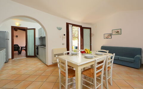 Ville San Pietro (Rei355): Pièce, Propriété, Meubles, Sol, Bâtiment, Design Intérieur, Maison, Table, Salle À Manger, Immobilier