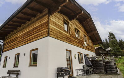Eben im Pongau 603: Ciel, Nuage, Bâtiment, Propriété, Plante, Fenêtre, Bois, Maison, Arbre, Siding