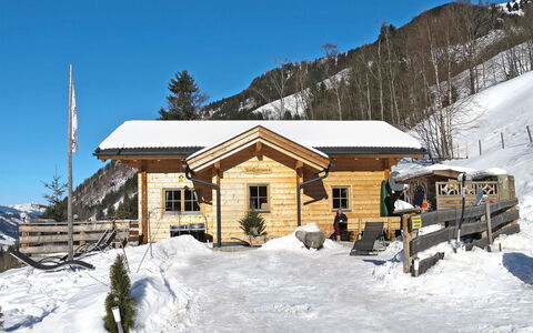 Waltl: Ciel, Neige, Bâtiment, Fenêtre, Maison, Pente, Montagne, Arbre, Chalet, Toit