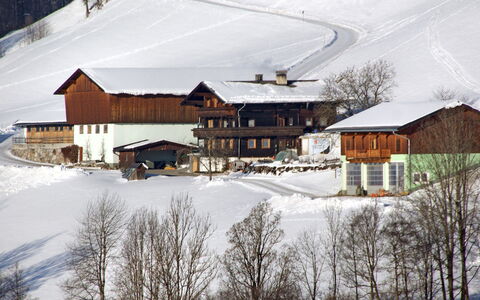 Angererhof: Neige, L'Hiver, Propriété, Domicile, Station De Montagne, Maison, Station De Ski, Bâtiment, Arbre, Montagne