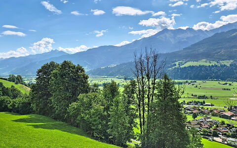 Angererhof: L'Eau, Ressources En Eau, Plan D'Eau, Roche, Côte, Paysage Naturel, Promontoire, Cotiers Et Relief Océaniques, Terrain, Promontoire