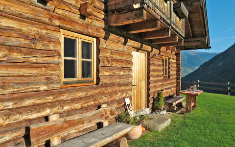 Sturmbachhütte: Cabane En Rondins, Propriété, Maison, Bâtiment, Domicile, Bois, Siding, Pièce, Mur, Chalet