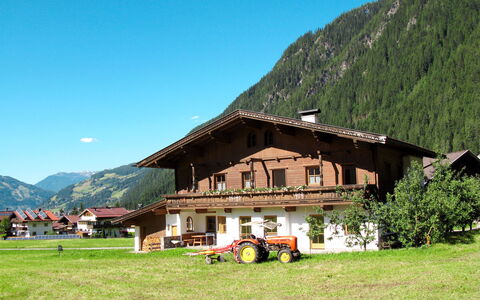 Mayrhofen 691: Ciel, Montagne, Propriété, Plante, Écorégion, Bâtiment, Paysage Naturel, Maison, Lot Terre, Montagnes