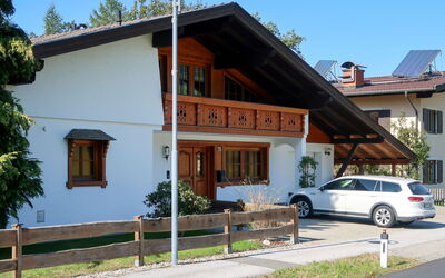 Itter 603: Maison, Propriété, Bâtiment, Domicile, Immobilier, Zone Résidentielle, Véhicule, Quartier, Façade, Architecture