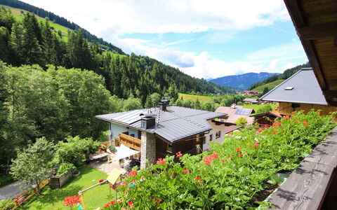 Wildschönau 664: Zone Rurale, Chalet, Station De Montagne, Jardin, Chaîne De Montagnes, Eco Hôtel, Village, Vallée, Aménagement Paysager, Village De Montagne