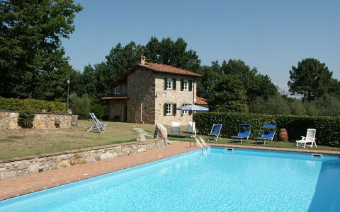 Broccolo: Piscine, Propriété, Loisir, Maison, Bâtiment, Villa, Immobilier, Biens, Vacances, Domicile