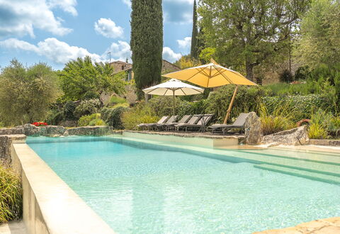 Camporempoli: Piscine, Arbuste, Jardin, Caractéristique De L'Eau, Aménagement Paysager, Eco Hôtel, Recours, Biens, Hacienda, Arrière-Cour