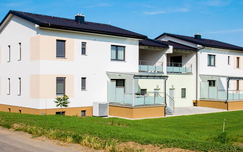 Donnerskirchen 605: Propriété, Maison, Zone Résidentielle, Domicile, Bâtiment, Immobilier, Quartier, Appartement, Architecture, Façade