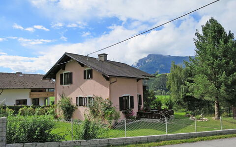 Lux: Zone Résidentielle, Propriété, Maison, Domicile, Quartier, Immobilier, Bâtiment, Banlieue, Zone Rurale, Chalet