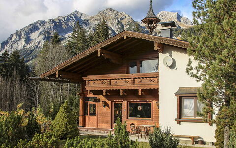 Walcher: Maison, Propriété, Domicile, Bâtiment, Immobilier, Architecture, Montagne, Arbre, Ciel, Zone Rurale