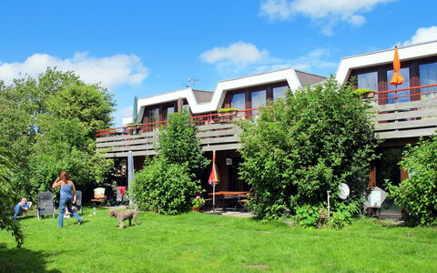 Friedrichskoog 611: L'Eau, Ciel, Plante, Bâtiment, Bleu Azur, Paysage Naturel, Arbre, Plan D'Eau, Plage, Terrain