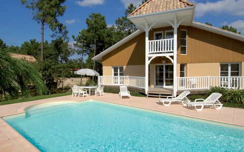 Lacanau 656: L'Eau, Nuage, Ciel, Bâtiment, Plante, Fenêtre, Piscine, Arbre, Maison, Loisir