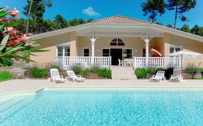 Lacanau 659: Propriété, Maison, Domicile, Bâtiment, Immobilier, Piscine, Villa, Architecture, Biens, Façade