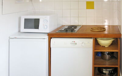 Les Rives de Saint Brice 608.2: Principaux Appliance, Pièce, Meubles, Électroménager, Propriété, Cuisine, Appareil De Cuisine, Cabinetry, Cuisinière, Gaz Poele