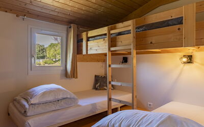 Logement:&nbsp;Domaine de Sévenier Chêne Blanc 620.1