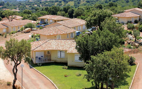 Pinarellu 604: Propriété, Zone Résidentielle, Maison, Quartier, Village De Montagne, Domicile, Village, Ville, Immobilier, Arbre