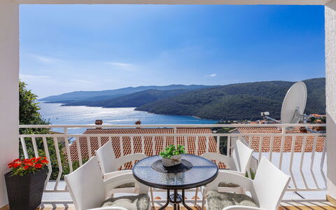 Rabac 638: Meubles, Appartement, Domicile, Balcon, Recours, Chaise, Côte, Eco Hôtel, Mobilier De Jardin, Porche
