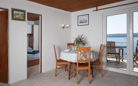 Fister: Pièce, Propriété, Bâtiment, Meubles, Plafond, Maison, Design Intérieur, Sol, Immobilier, Salle À Manger