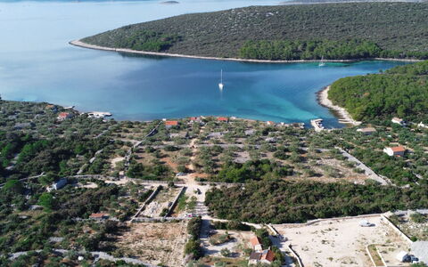 Kalebica: L'Eau, Ressources En Eau, Ciel, La Nature, Lac, Cotiers Et Relief Océaniques, Paysage Naturel, Design Urbain, Arbre, Immobilier