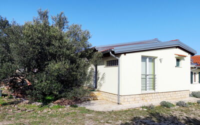 Logement:&nbsp;Camp Marko 637.2