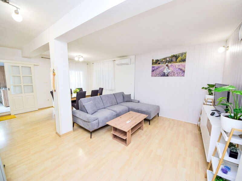 Logement:&nbsp;Klarić 655.2