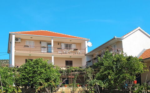 Trogir 663: Propriété, Maison, Domicile, Zone Résidentielle, Bâtiment, Immobilier, Quartier, Architecture, Appartement, Ciel
