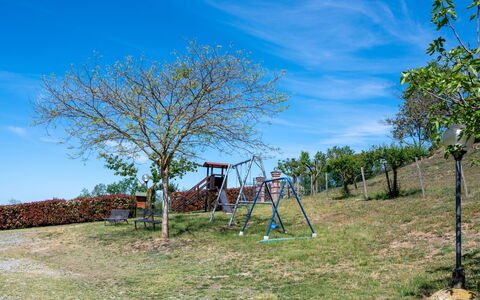 Agriturismo i Tre Tigli: Ciel, Plante, Nuage, Communauté Des Plantes, Paysage Naturel, Branche, Bois, Lot Terre, Herbe, Biome