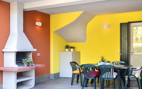 Begonie: Plante, Bâtiment, Ciel, Fenêtre, Arbre, Lot Terre, Maison, Design Urbain, Zone Résidentielle, Immobilier