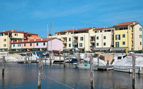 Albatros: L'Eau, Marina, Port, Bleu, Ciel, Ville, Bateau, Port, Mer, Voie Navigable