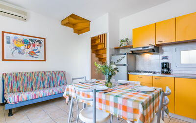 Logement:&nbsp;Robinia Pinetine 646.4