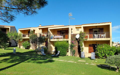 Cannigione 614: Propriété, Maison, Bâtiment, Domicile, Biens, Immobilier, Zone Résidentielle, Villa, Lot Terre, Herbe