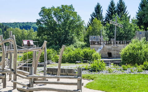 Waldkirchen 604: Arbre, Jardin, Parc, Aménagement Paysager, Passerelle, Clôture