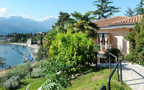 Malcesine 601: Ombre, Eco Hôtel, Balcon, Tropiques, Recours, Ville Resort, Hacienda, Vacances, Parapluie