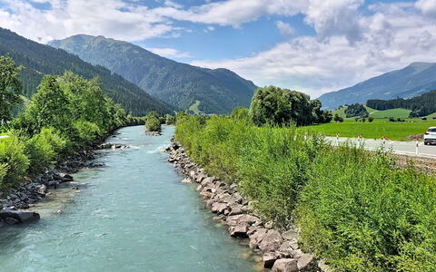 Mittersill 685: Ressources En Eau, L'Eau, Plan D'Eau, Montagnes Relief, Cours D'Eau, La Nature, Vert, Courant, Paysage Naturel, Voie Navigable
