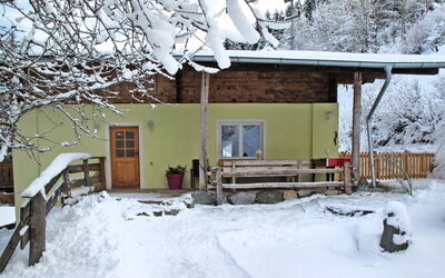 Mittersill 685: Neige, Propriété, Fenêtre, Bâtiment, Plante, Arbre, Porte, Chalet, Maison, Brindille
