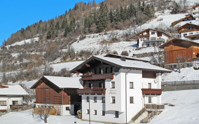 Prutz Kaunertal 659: Montagne, Ciel, Neige, Propriété, Bâtiment, Fenêtre, Arbre, Pente, Maison, Biome