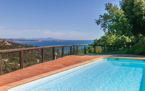 Xarmada Cecilia: Piscine, Propriété, Immobilier, Biens, Maison, Bleu Azur, Villa, Bâtiment, Vacances, Domicile