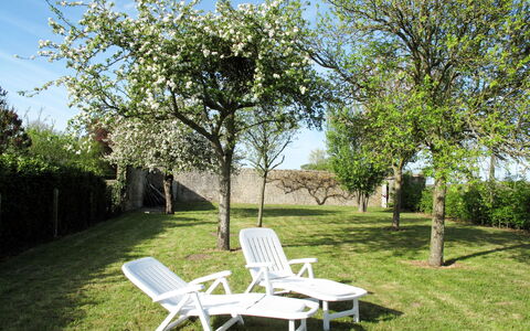 Le Repos: Plante, Ciel, Communauté Des Plantes, Propriété, Meubles, Feuille, La Nature, Paysage Naturel, Botanique, Ombre
